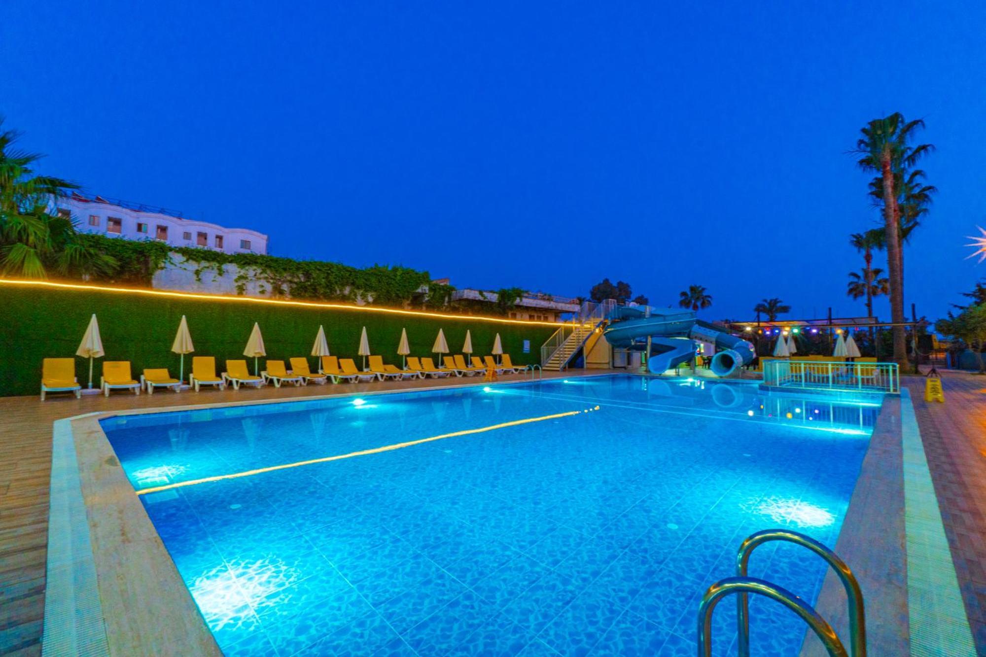 De Mare Family Hotel Konaklı Exterior foto